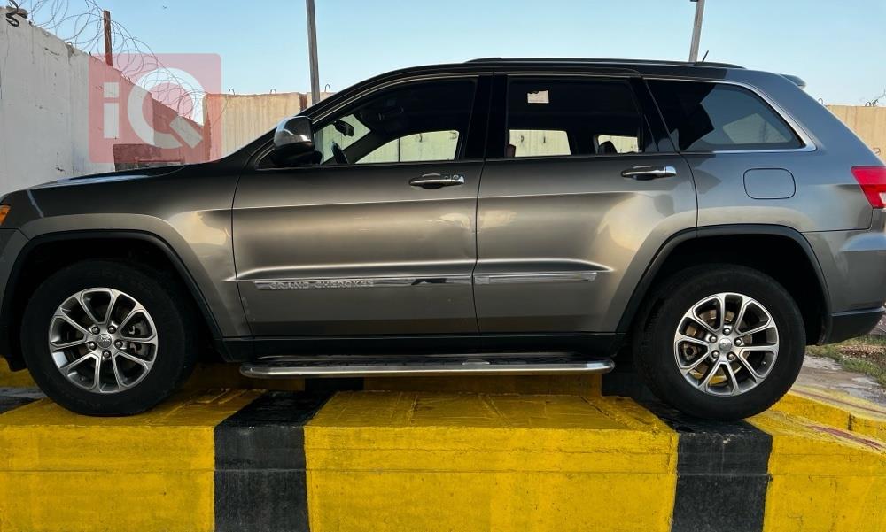 جيب جراند شيروكي